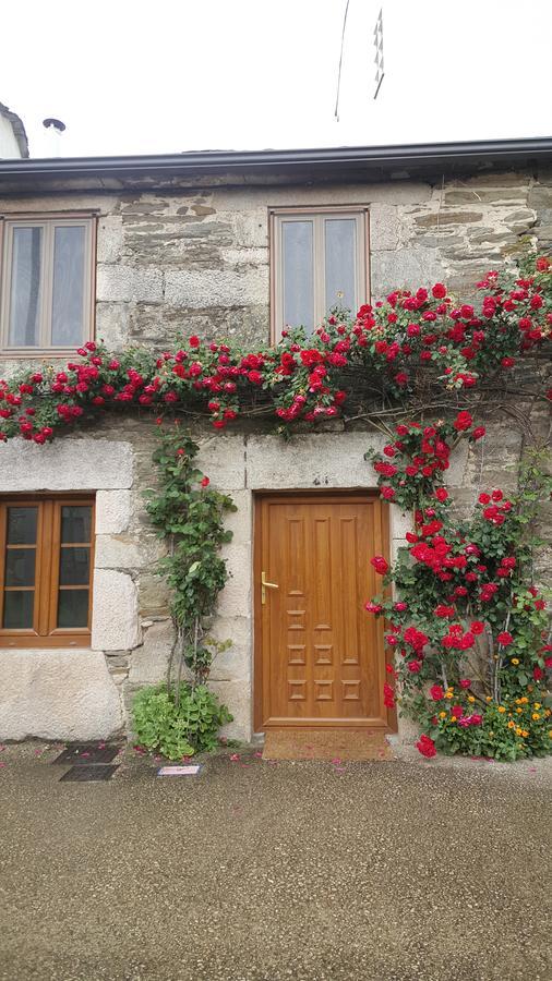 Pension Albergue A Pedra ซาร์เรีย ภายนอก รูปภาพ